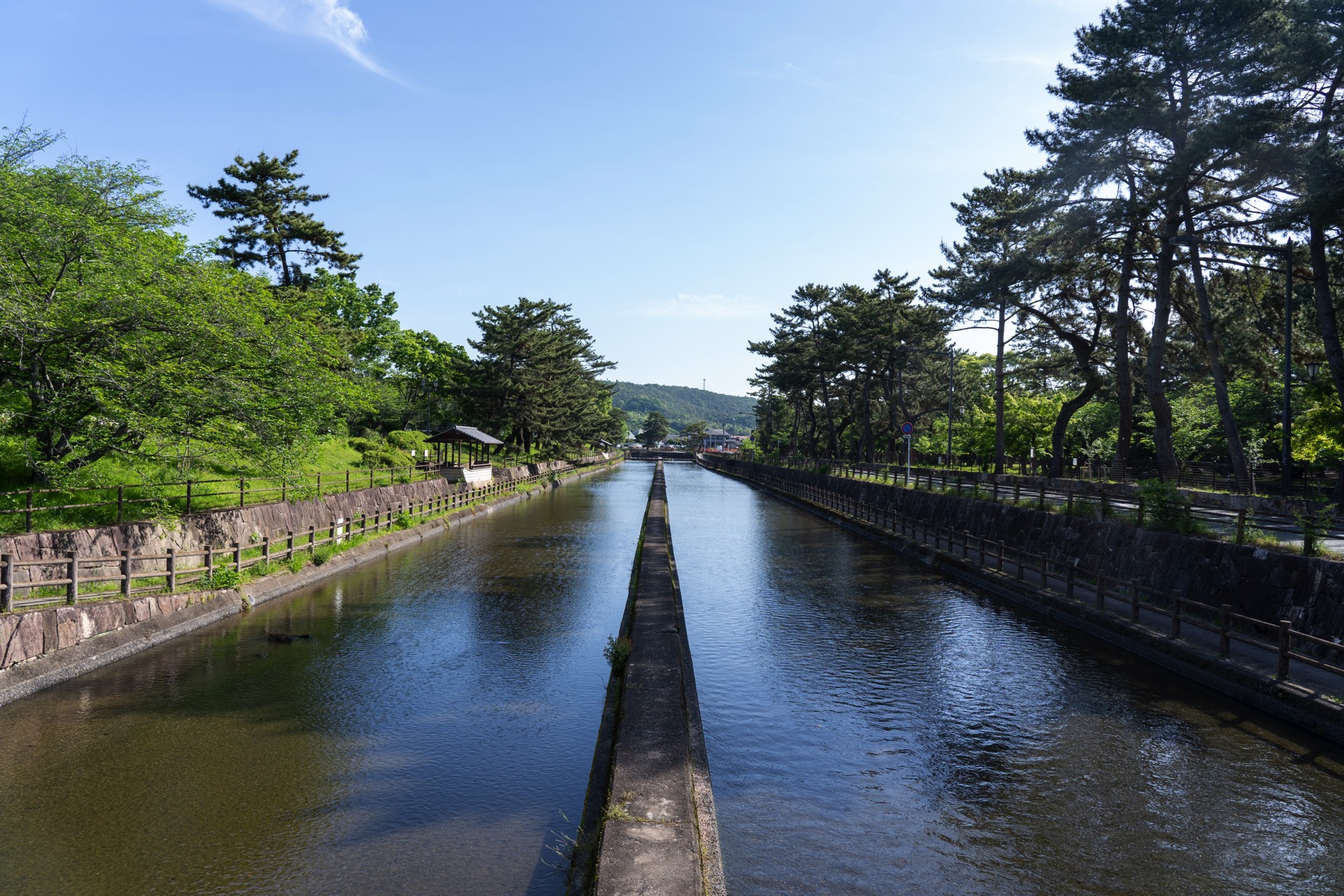 Sakazu Irrigation Canal, Kurashiki, Okayama
