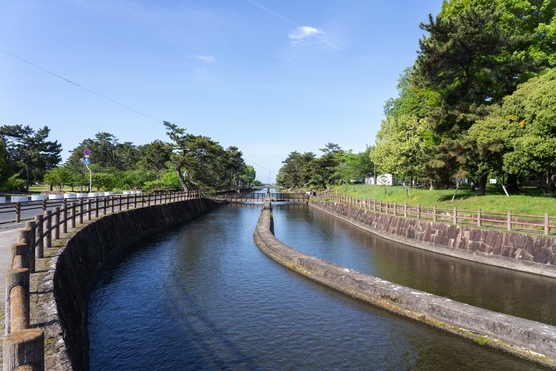 Sakazu Park Irrigation Canal, Kurashiki, Okayama