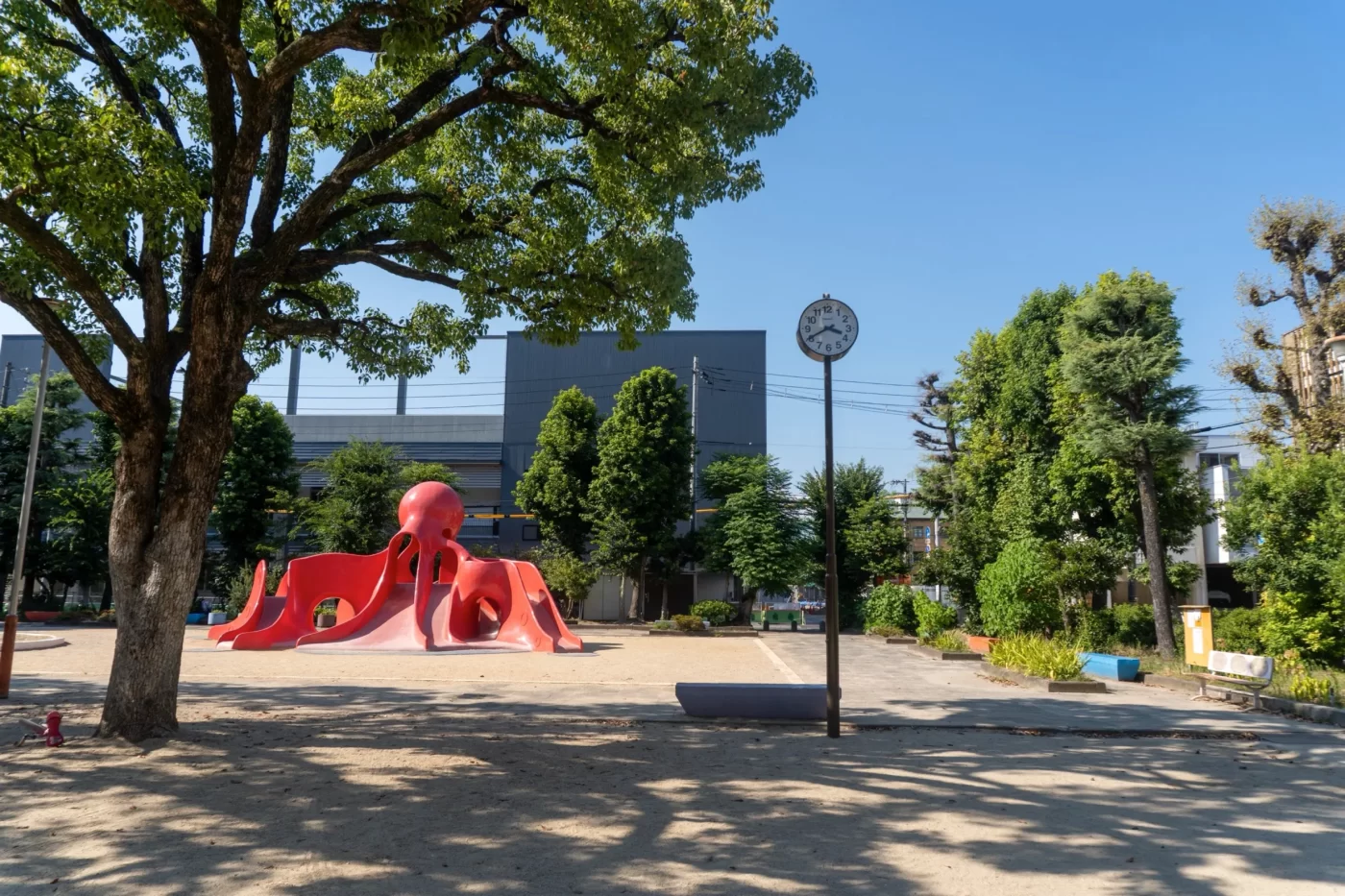 From Kurashiki to Okayama: Cameras and Blogging